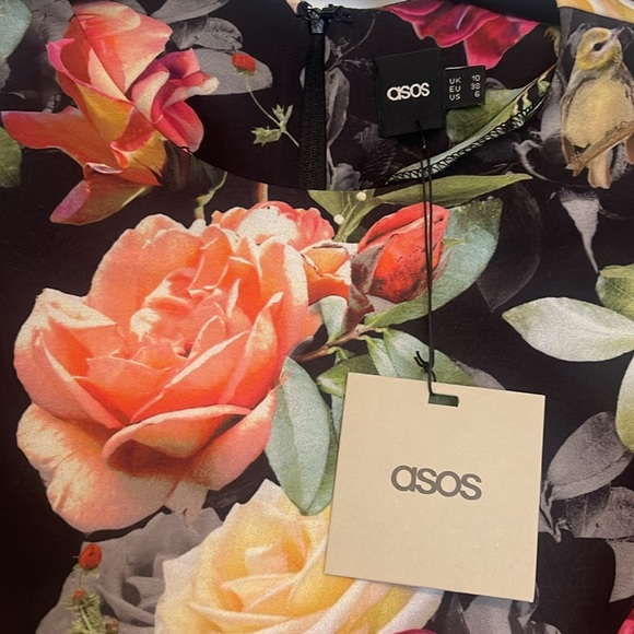 ASOS Black Ruffle Hem Floral Dress - Picture 5 of 6